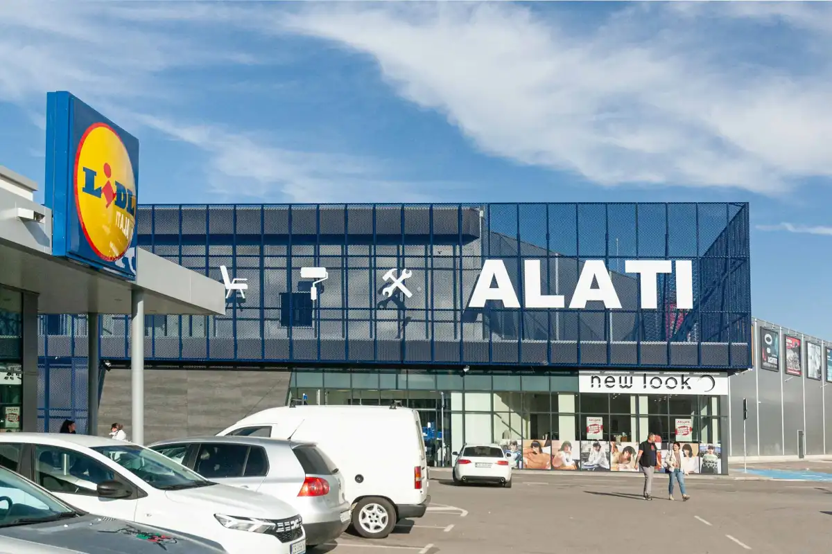 Хипермаркет Алати